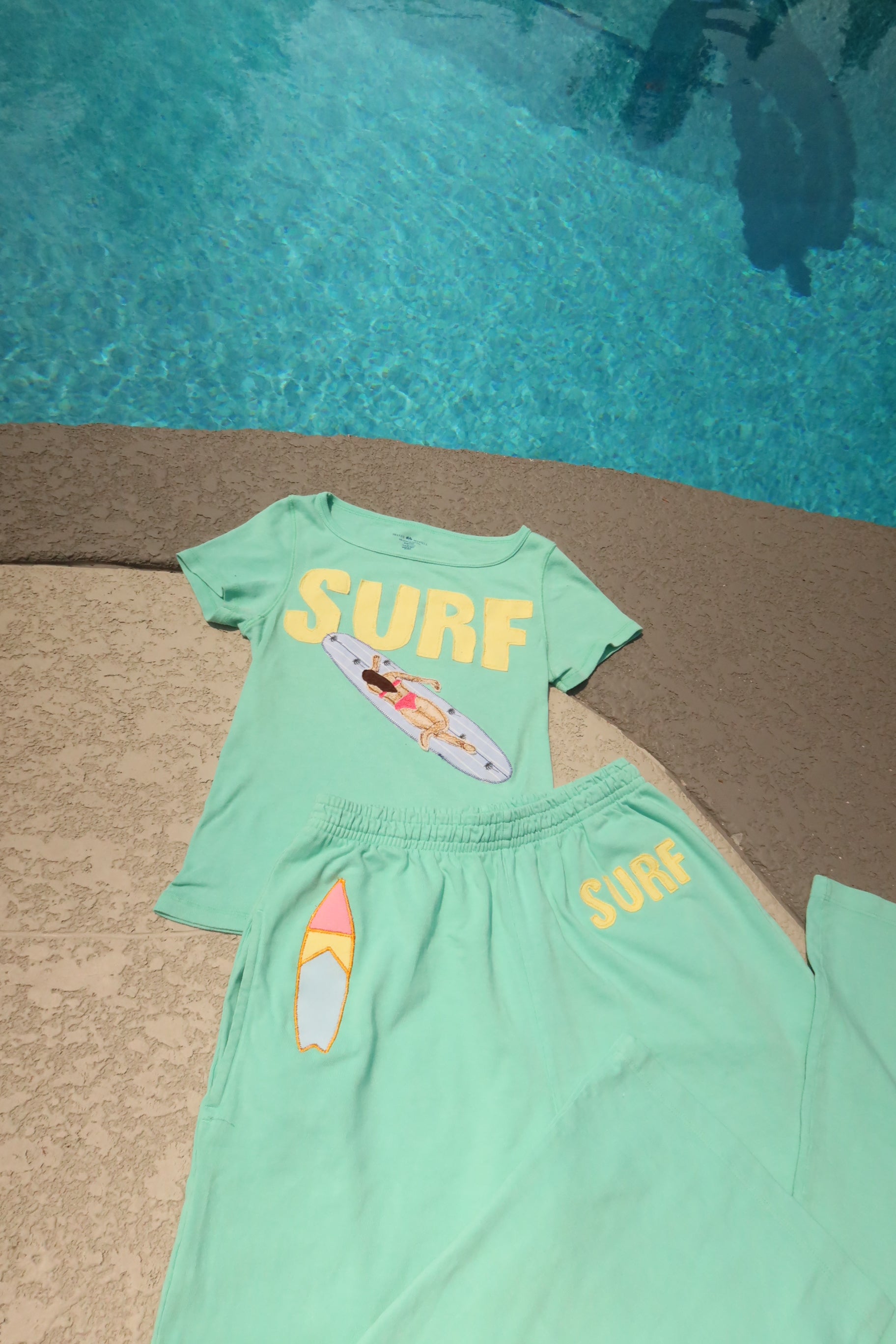 RESERVED surfer girl set