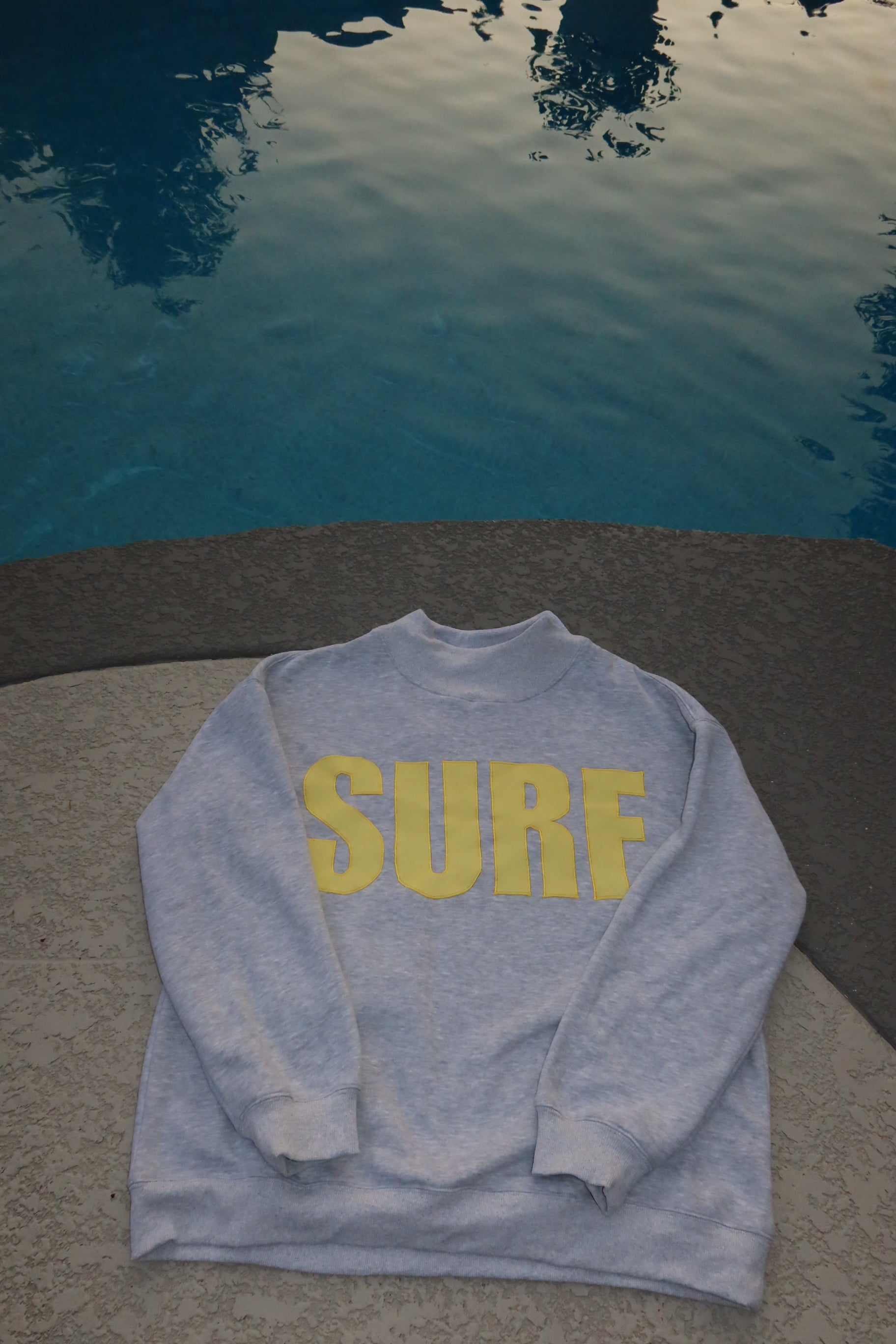 surfer girl mockneck